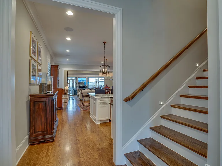 2424A Abbott Martin Rd — Photo 5