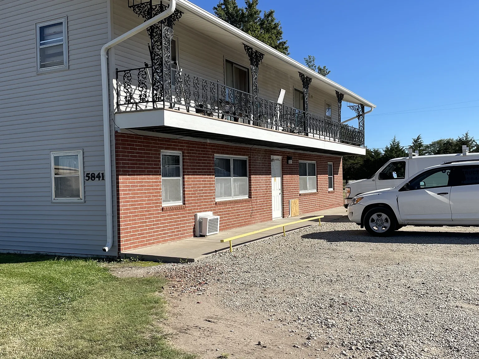5841 Anchor Way - C — Photo 1