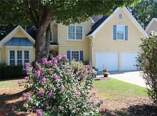610 Ridge Crossing Dr, Woodstock, GA 30189