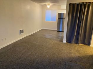 225 Warren St SW APT 2, Castle Rock, WA 98611
