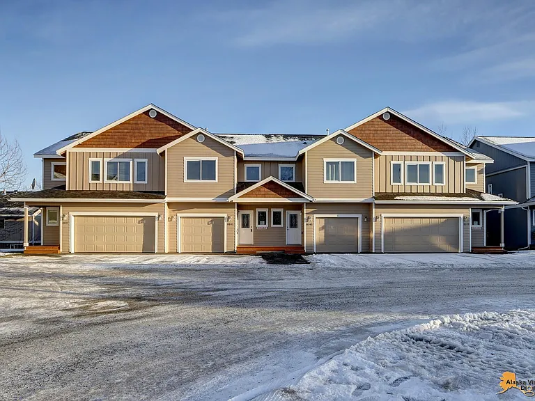 8137 Sockeye Loop- Unit 9