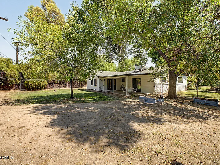 238 W Alice Ave — Photo 24