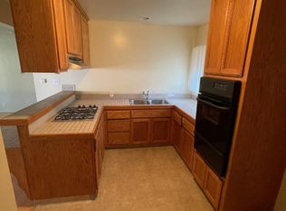 4481 Chevy Chase Dr #5, La Canada Flintridge, CA 91011