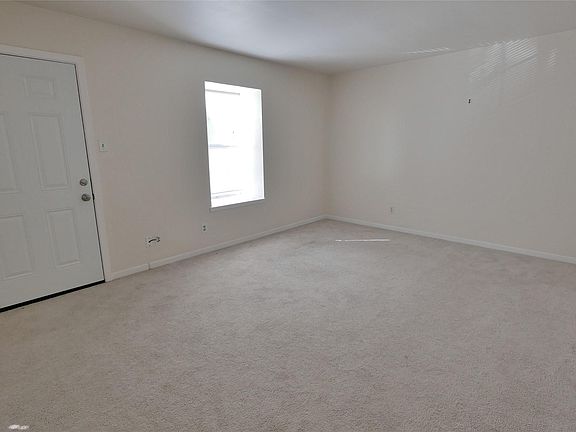 3rd image of 9021 Gaylord Dr APT 78