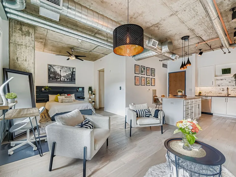 3401 Arapahoe Ave #212