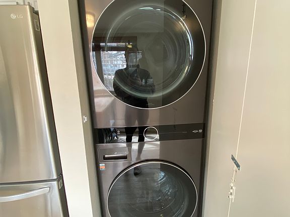 5th image of 969 S Pearl St APT 101