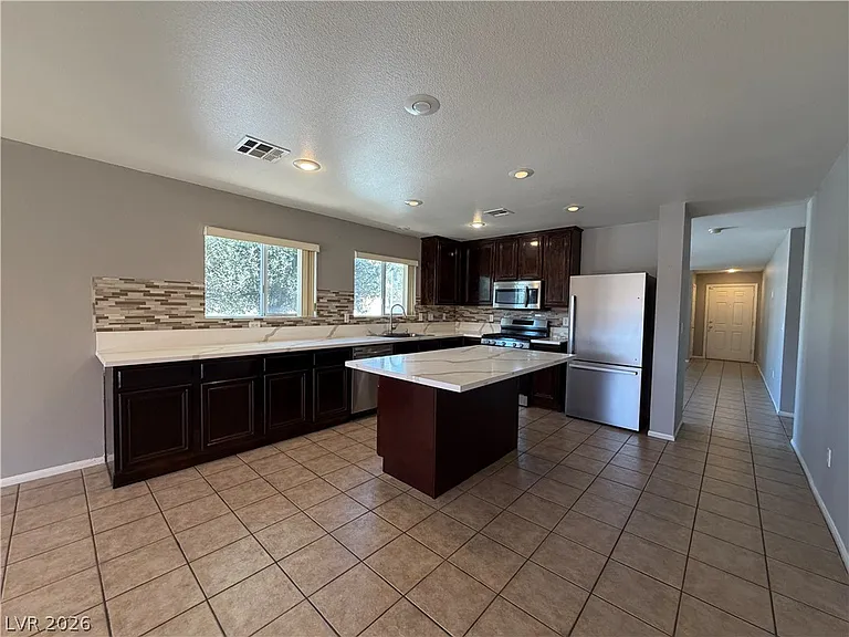 11037 Parete Ct — Photo 7