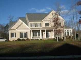 8794 Pohick Creek Vw, Springfield, VA 22153