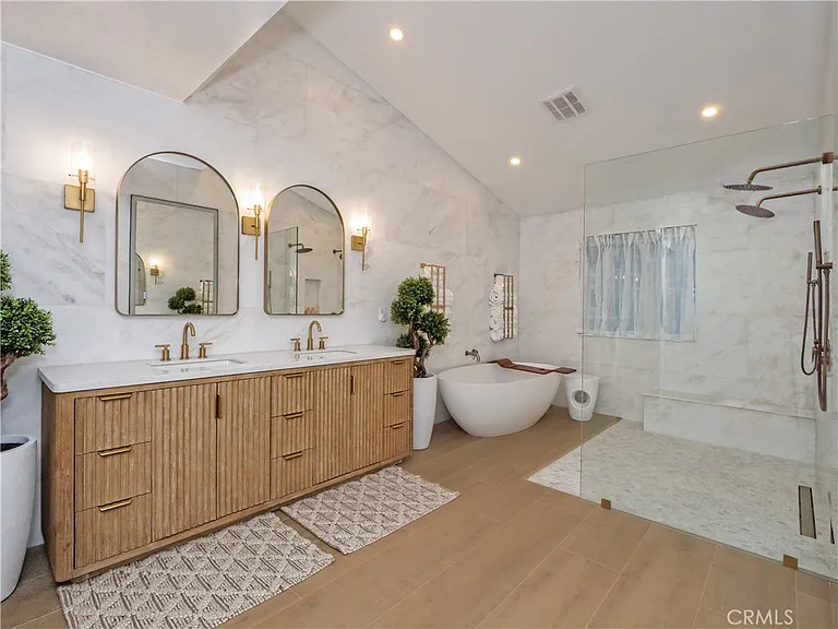 32551 Seacliff Dr — Photo 48