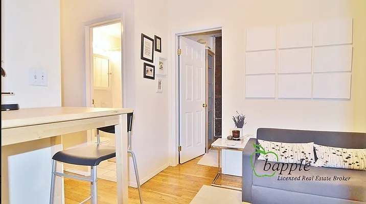 Rented by Bapple | media 16