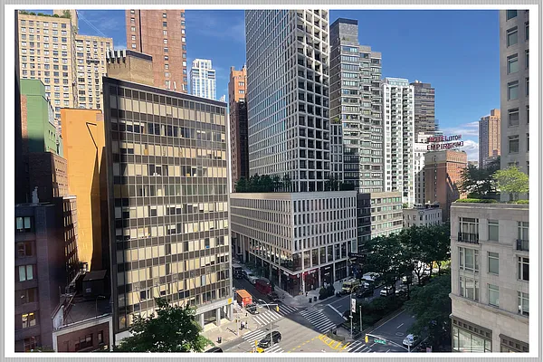 Sold by Compass | media 5