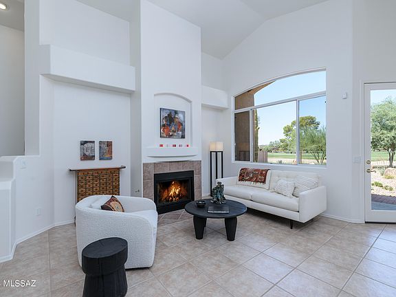 5th image of 361 E Desert Golf Pl