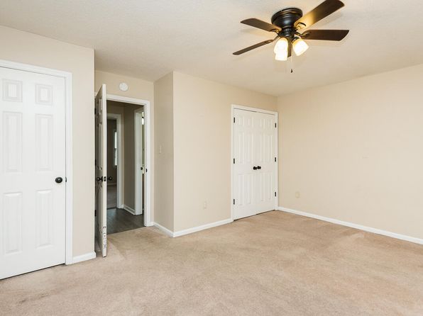942 S 5th St, Mebane, NC 27302