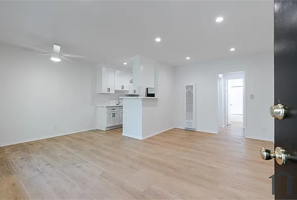 12710 Matteson Ave #3 — Photo 2