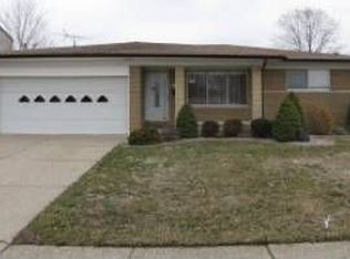 14716 Fina Dr, Warren, MI 48088