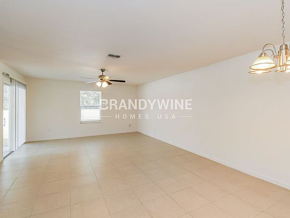 3rd image of 77515 Lumber Creek Blvd