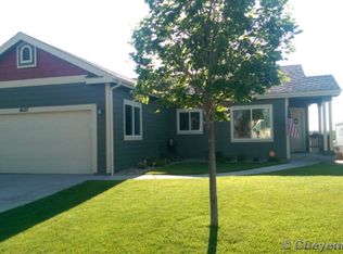 1627 Maroon Dr, Cheyenne, WY 82001