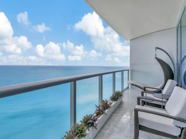 17001 Collins Avenue #2504, Sunny Isles Beach, FL 33160
