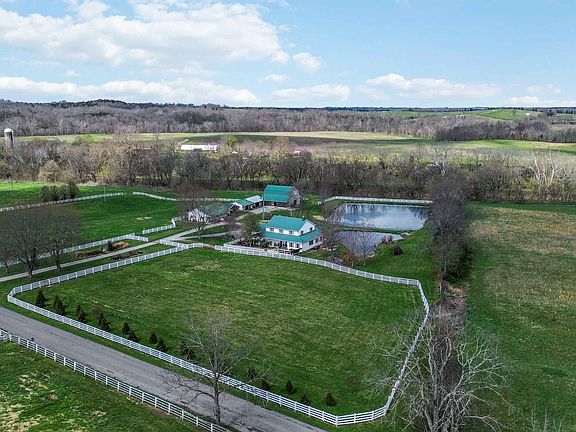 2nd image of 2620 Preachersville Rd