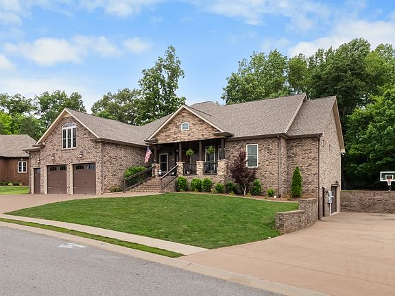2nd image of 105 Roanoke Station Cir