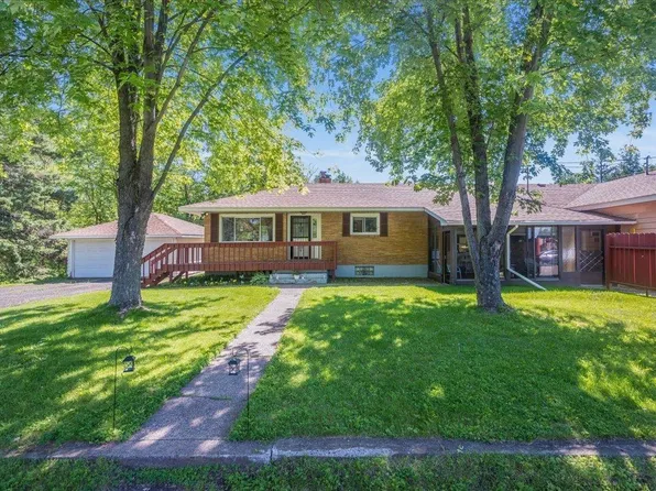 2946 S Alcott Ave, Superior, WI 54880