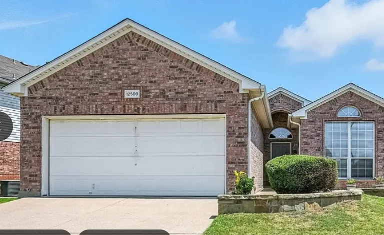 12500 Cottageville Ln — Photo 1