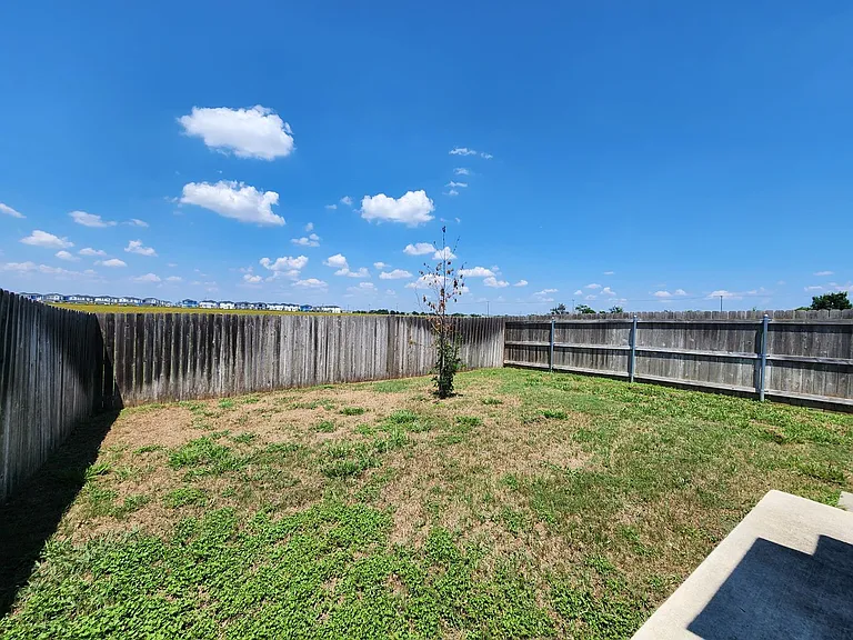 1143 Creekside Orch — Photo 20