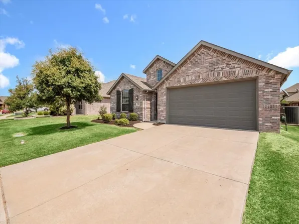 1301 Carlsbad Dr, Forney, TX 75126