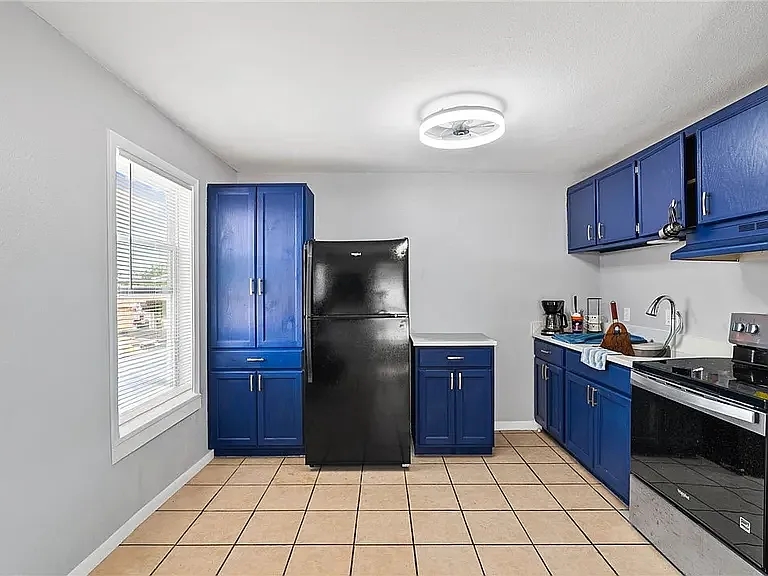 1 bed, 460 sqft, $900 — Photo 3