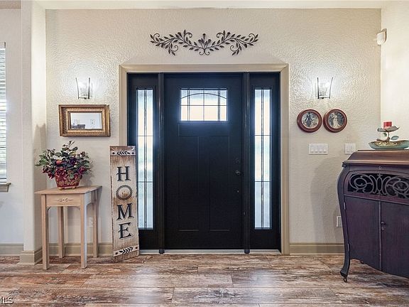 4th image of 22800 N River Rd