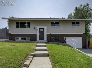 1135 Server Dr, Colorado Springs, CO 80910