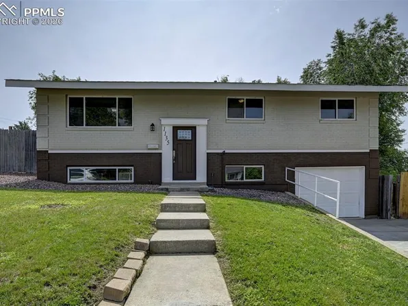 1135 Server Dr, Colorado Springs, CO 80910