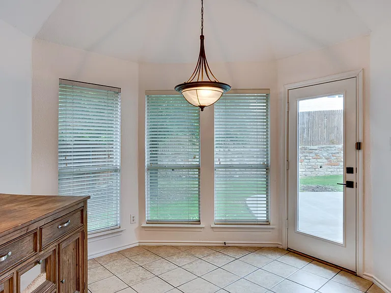 4725 Bristol Trace Trl — Photo 16