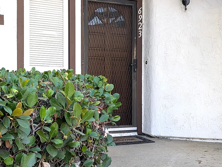 6923 Sandpiper Pl — Photo 2