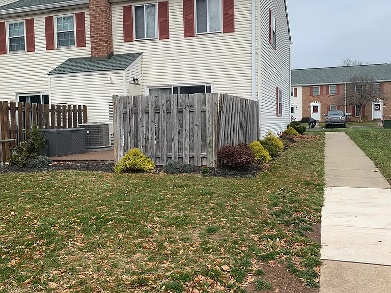 1831 Pennland Ct — Photo 5