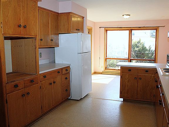 4th image of 2718 Wellington Rd