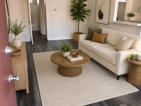 1633 W Ball Rd, Anaheim, CA 92802