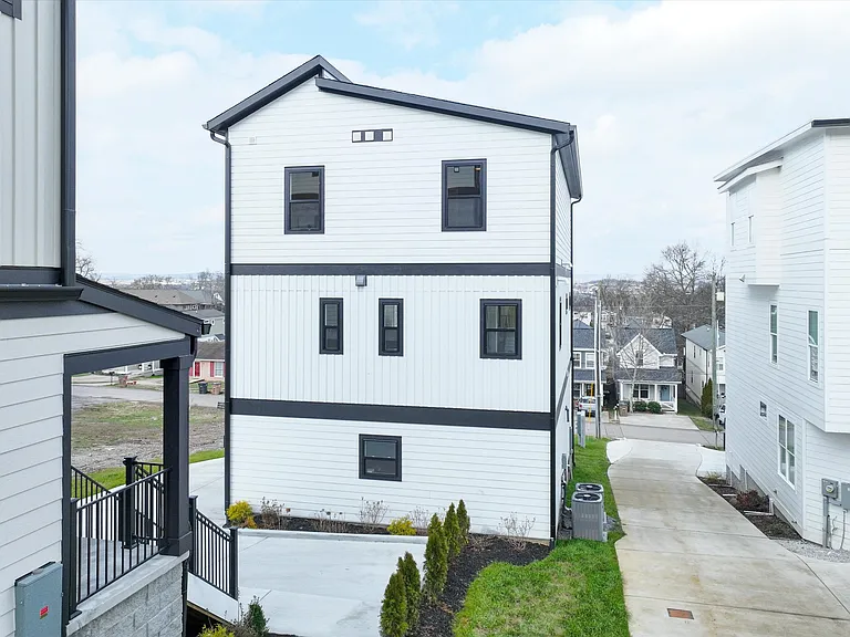 5915 Maxon Ave #A — Photo 84