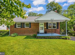 1612 Woodside Dr, Woodbridge, VA 22191