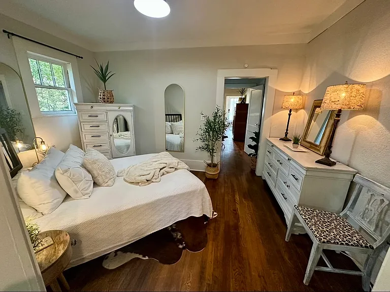 1282 Ingleside Ave — Photo 18