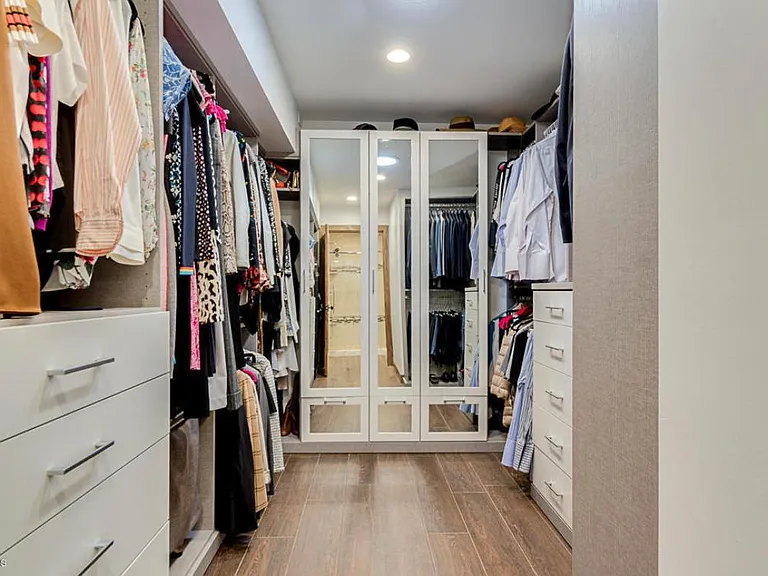 9402 E La Posada Cir — Photo 11