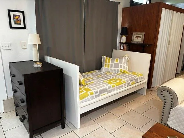 860 1/2 Taft Pl #LL — Photo 12