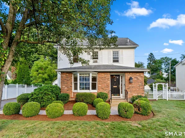119 Autumn Street, Manchester, CT 06040