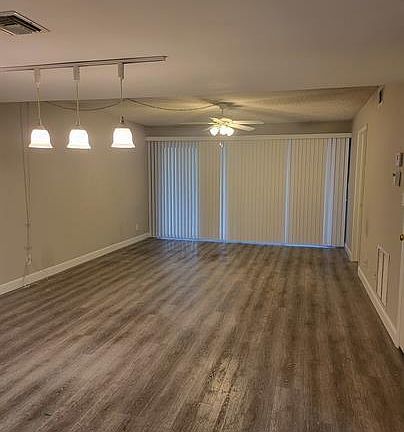 5th image of 900 8th Ave S #204