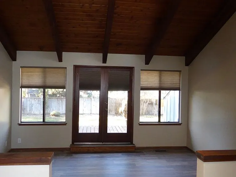 61591 Orion Dr — Photo 8