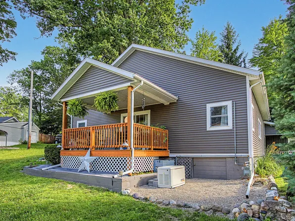 4325 Indian Isle St, Battle Creek, MI 49017