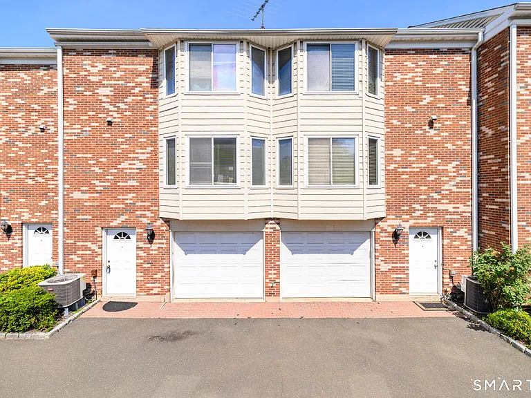 1611 Washington Blvd #10 — Photo 1