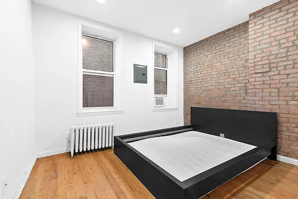 Rented by Rockridge Real Estate | media 5