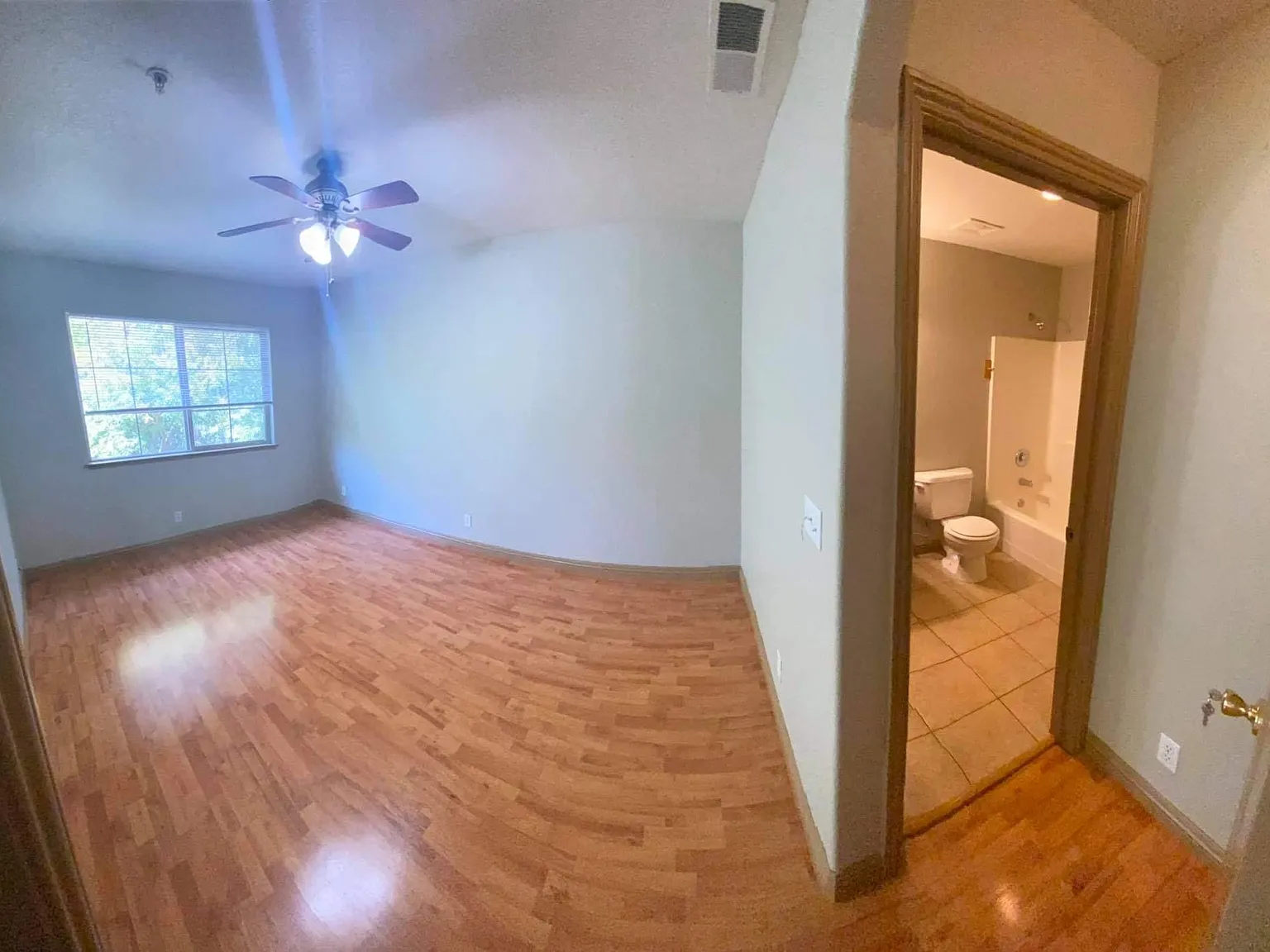 819 H Street — Photo 2
