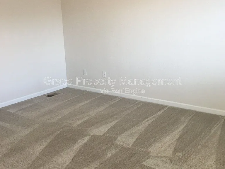 9760 Memphis St — Photo 19